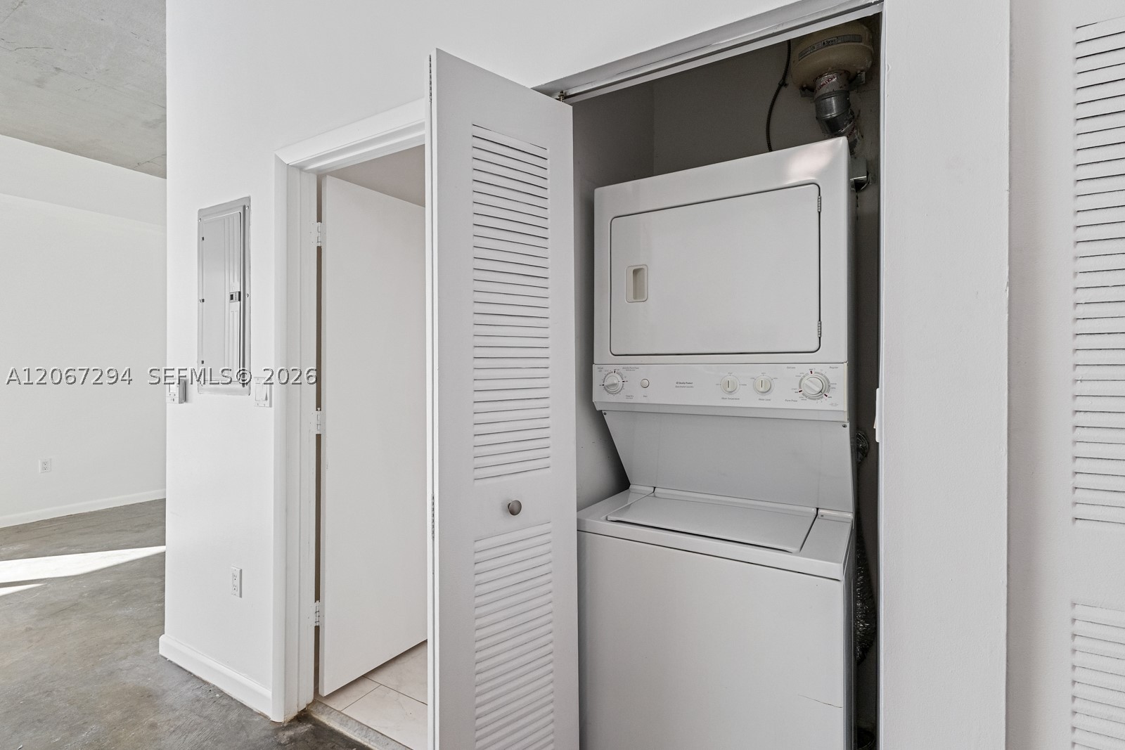 Miami FL 33132 - A12067294