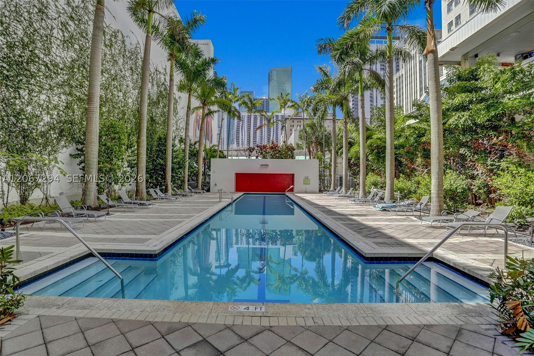 Miami FL 33132 - A12067294