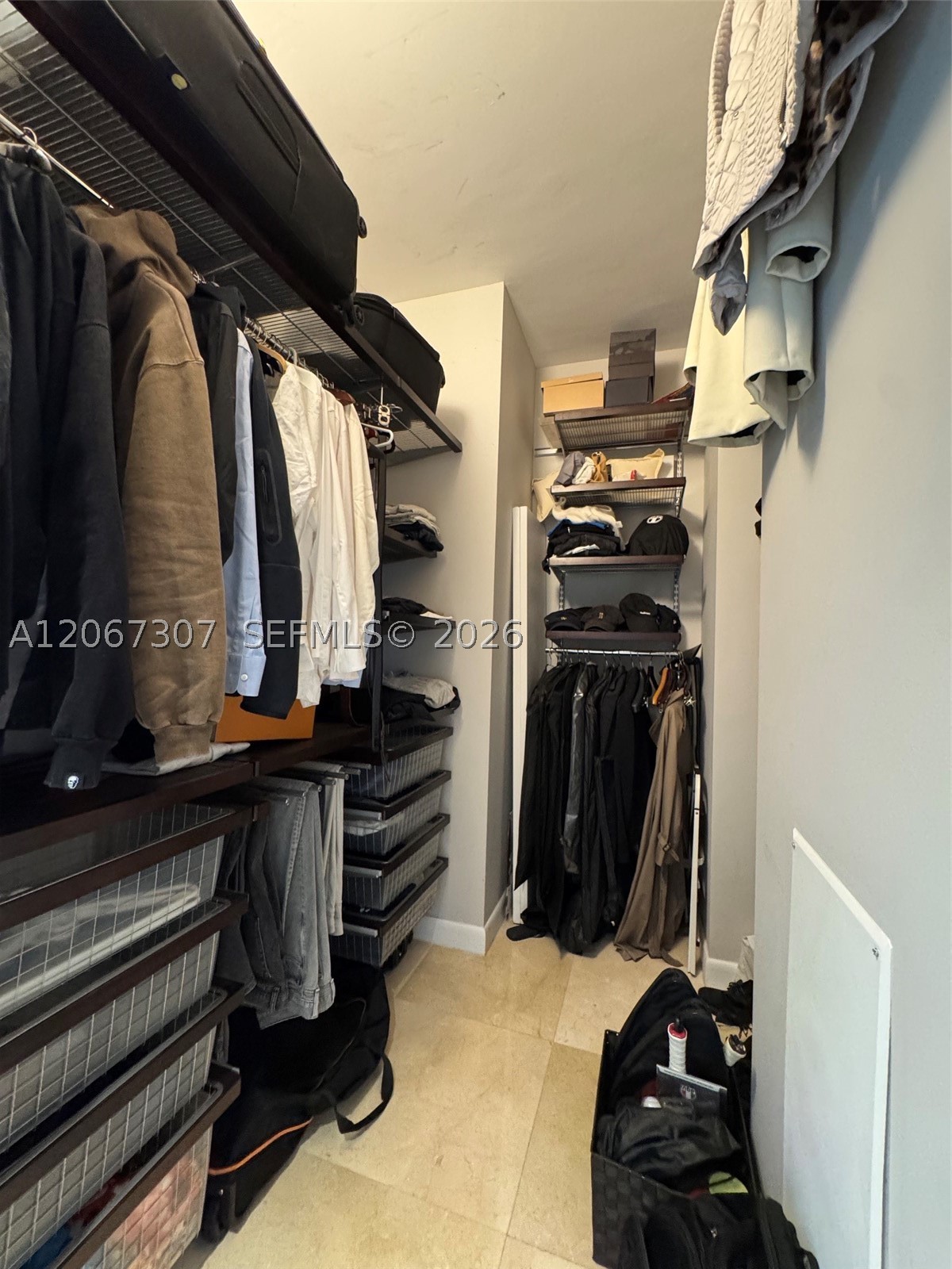 1331 Brickell Bay Dr #1708, Miami FL 33131