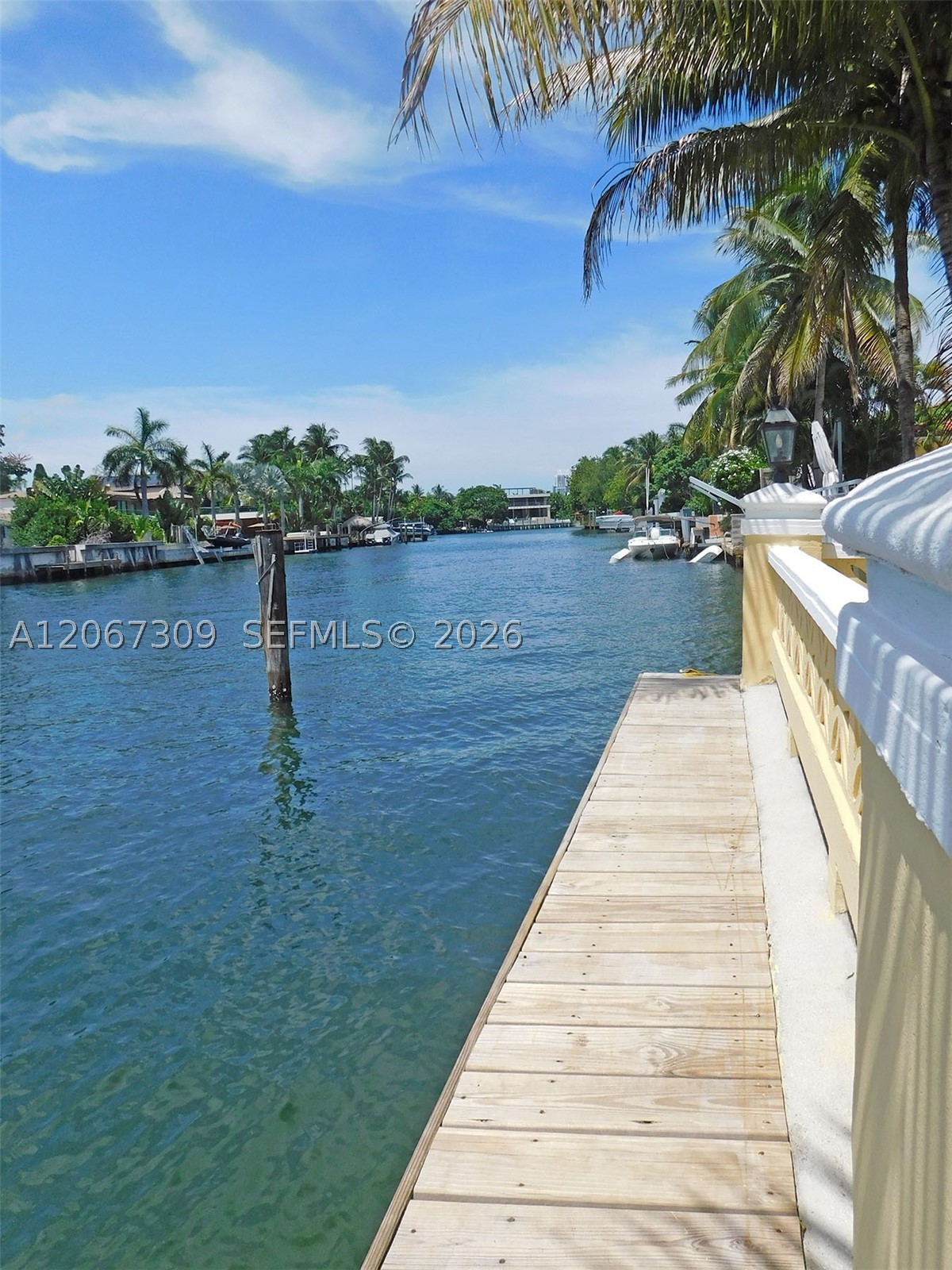 4812 Pine Tree Dr #206, Miami Beach FL 33140