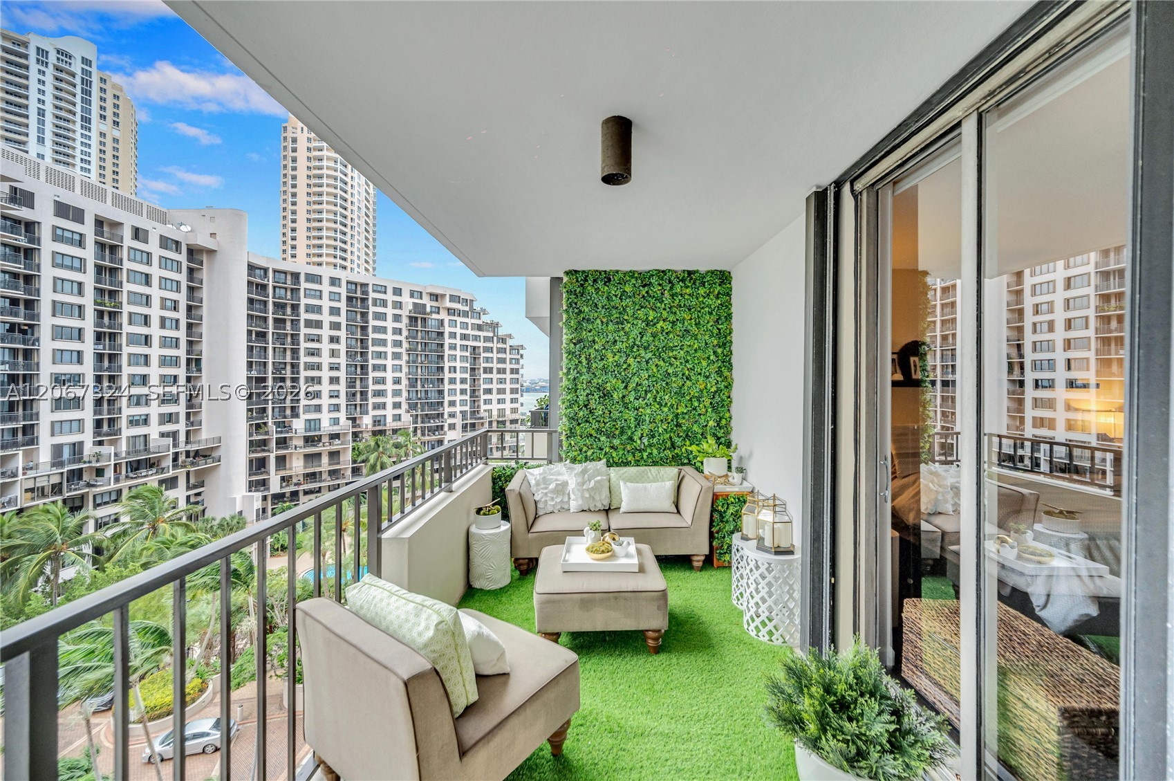 520 Brickell Key Dr #A1012, Miami FL 33131