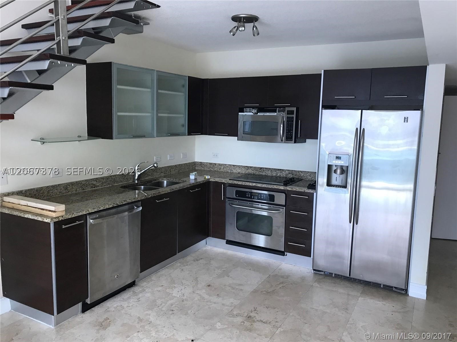 41 SE 5th St #1606, Miami FL 33131