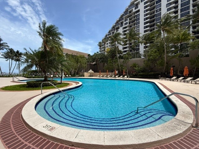540 Brickell Key Dr #1024, Miami FL 33131