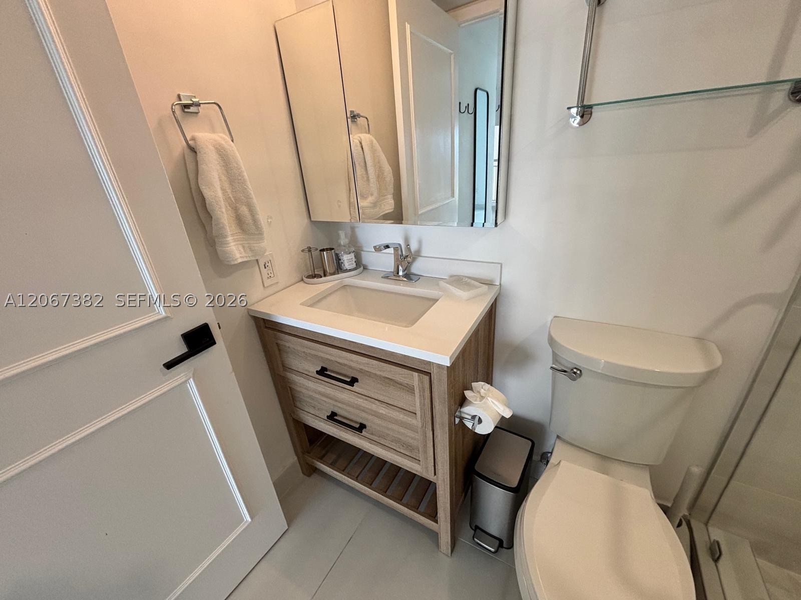 540 Brickell Key Dr #1024, Miami FL 33131