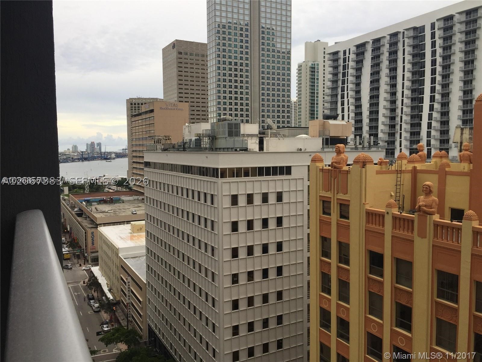 151 SE 1st St #1505, Miami FL 33131