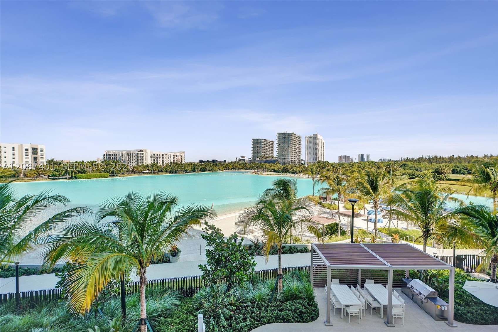 2411 Laguna Circle #208, Miami FL 33181