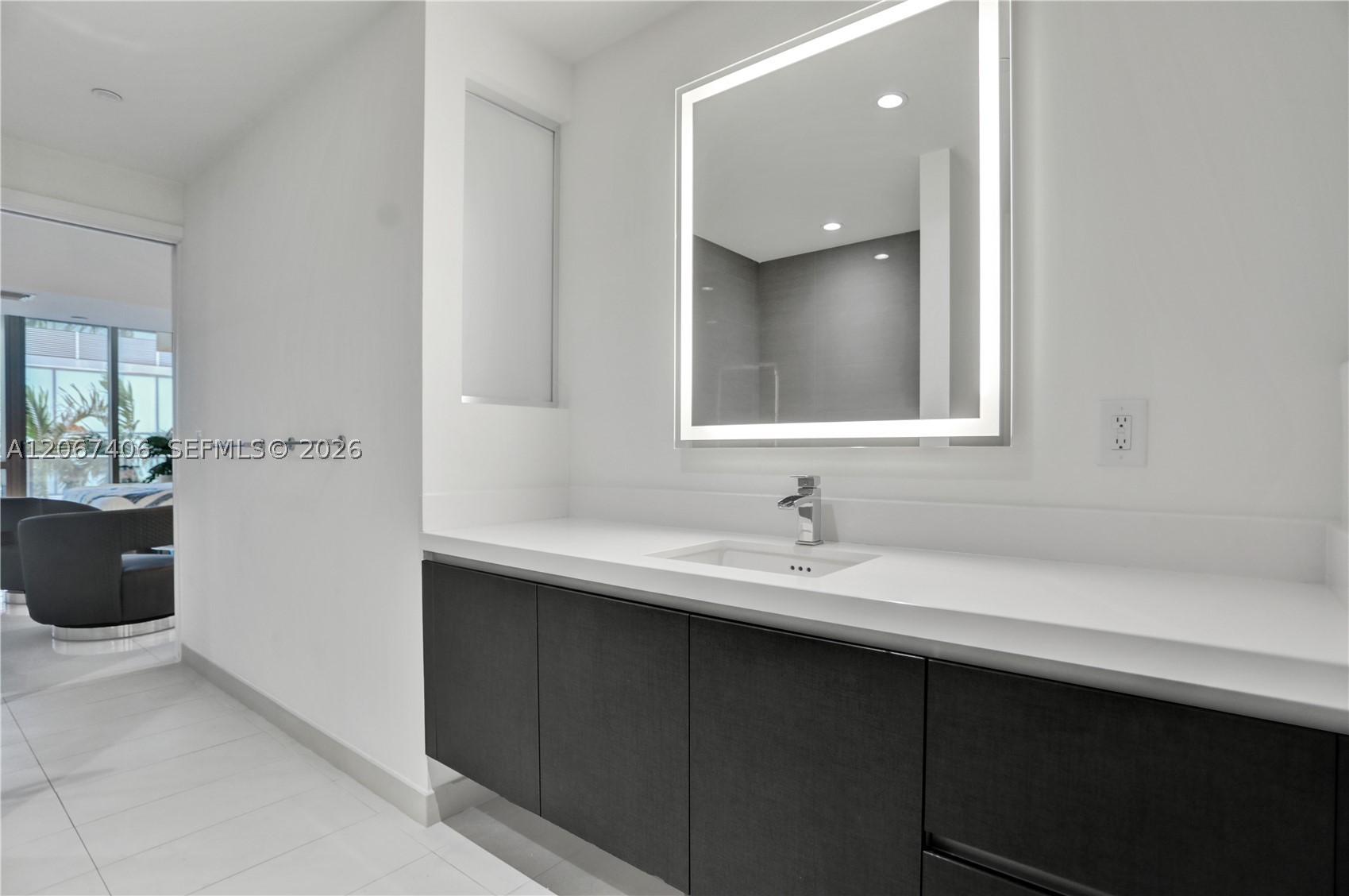 851 NE 1st Ave #202, Miami FL 33132