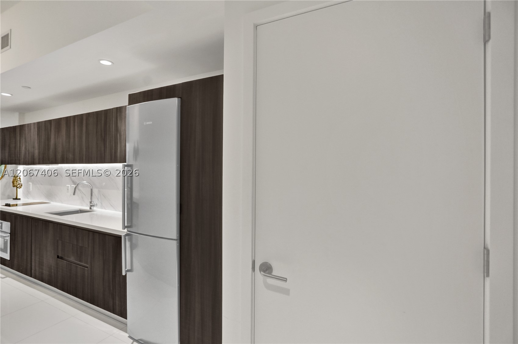 851 NE 1st Ave #202, Miami FL 33132
