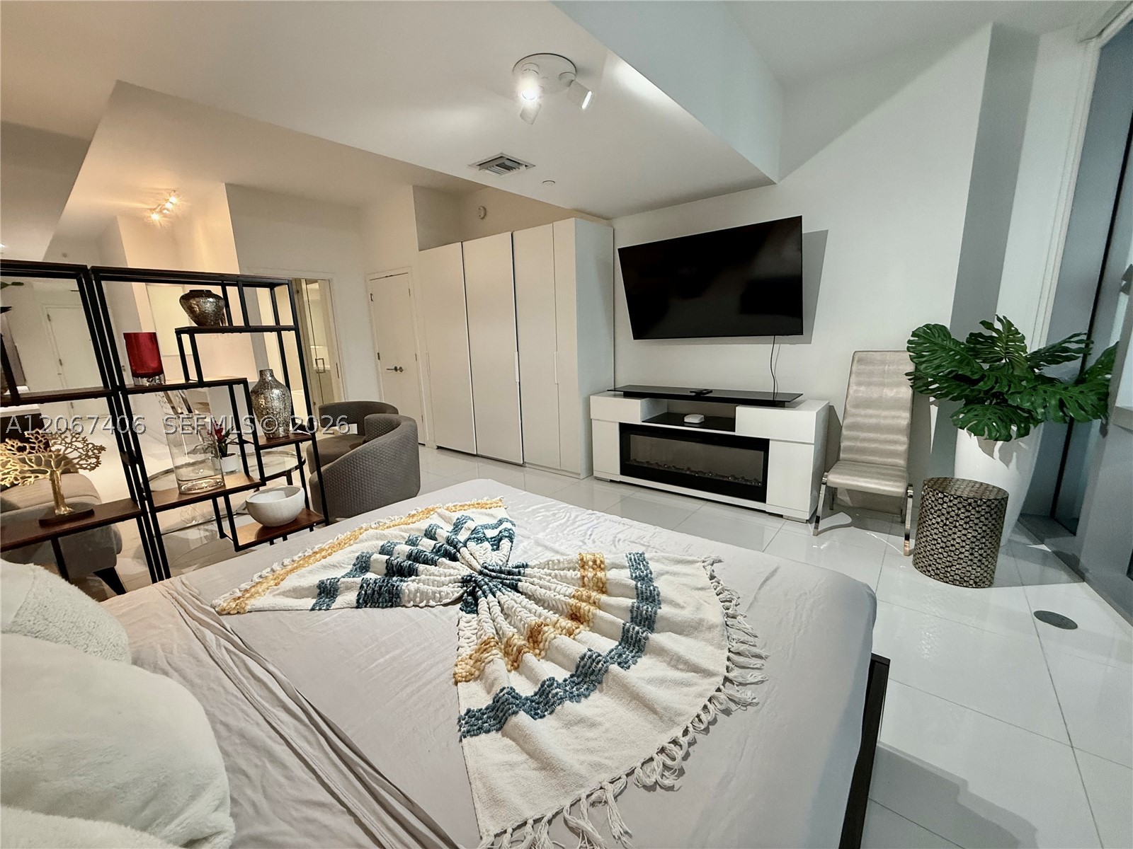 851 NE 1st Ave #202, Miami FL 33132