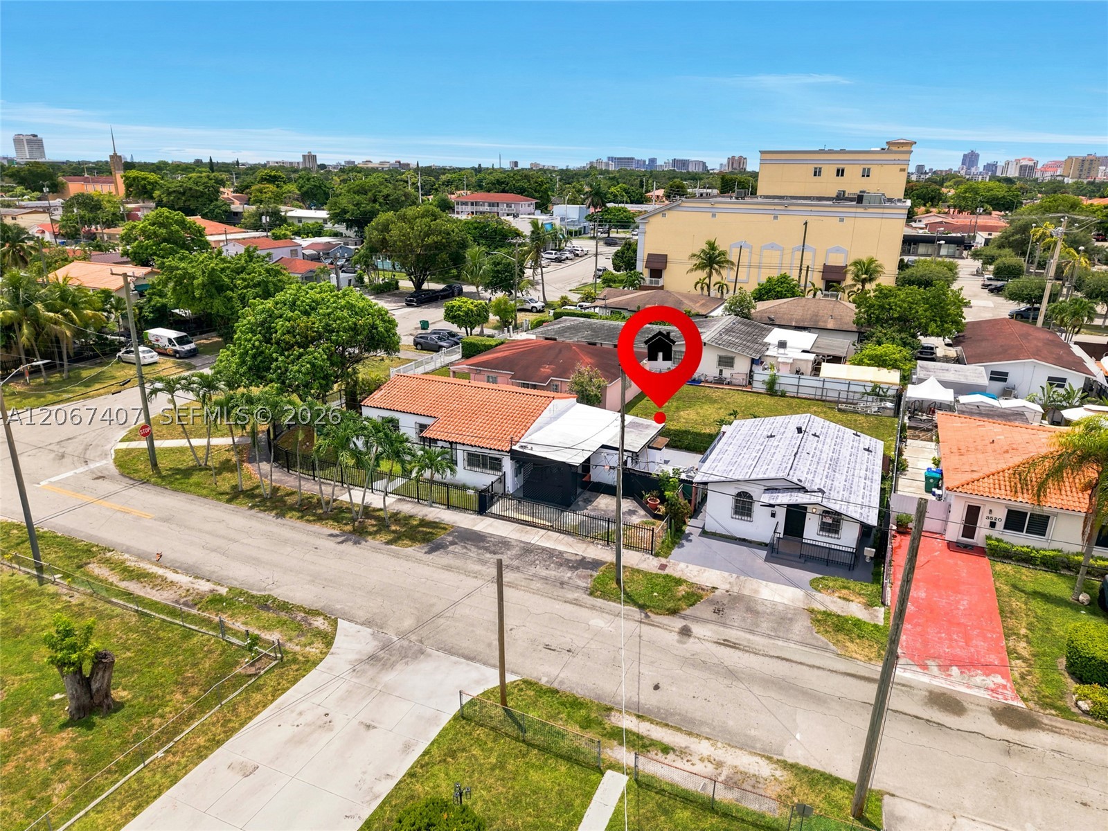 3500 NW 1st St, Miami FL 33125