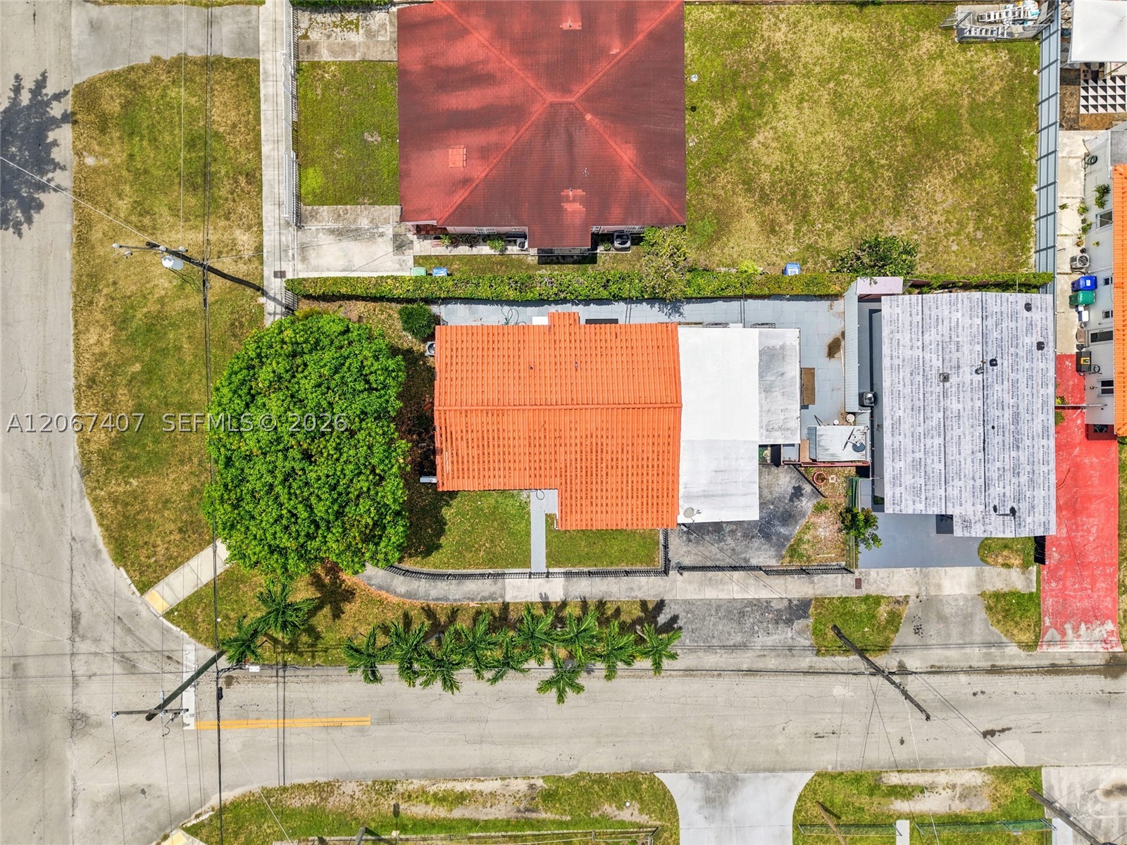3500 NW 1st St, Miami FL 33125