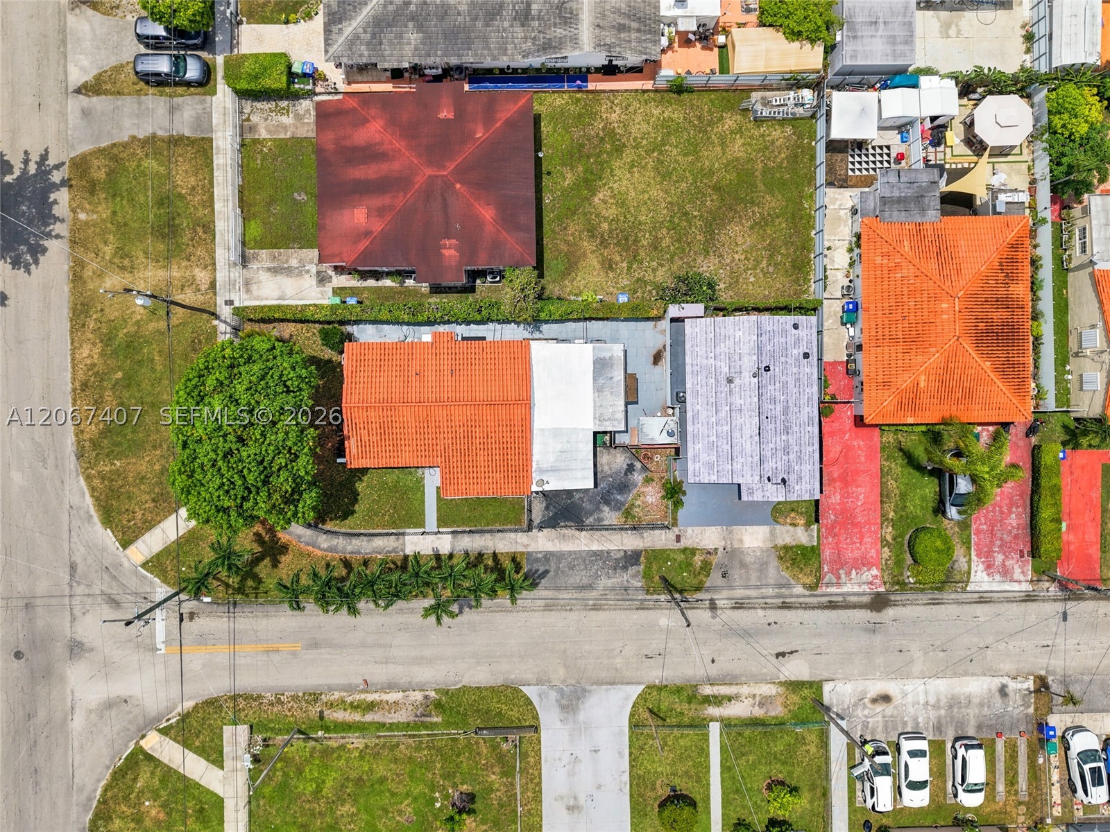 3500 NW 1st St, Miami FL 33125