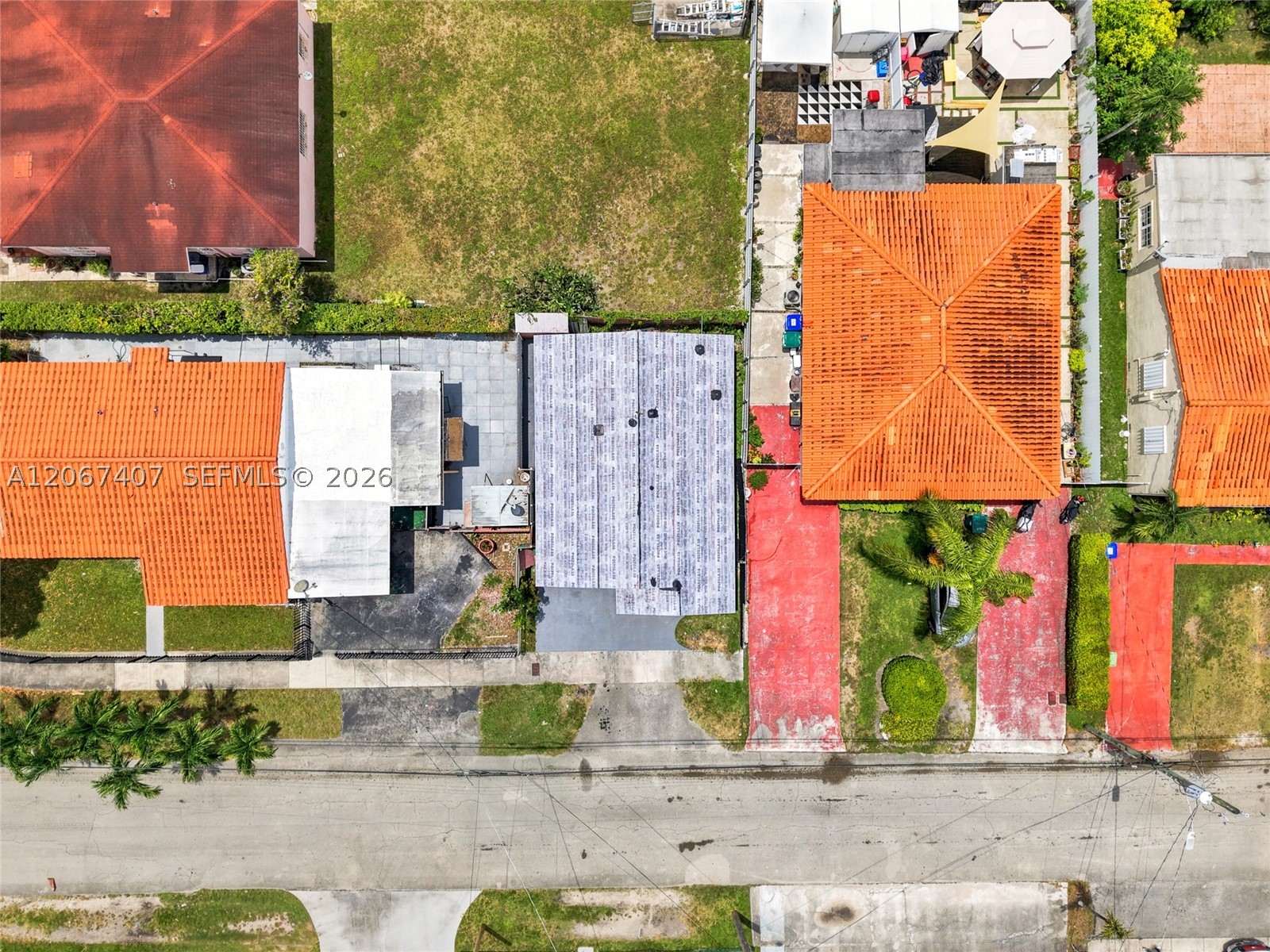 3500 NW 1st St, Miami FL 33125