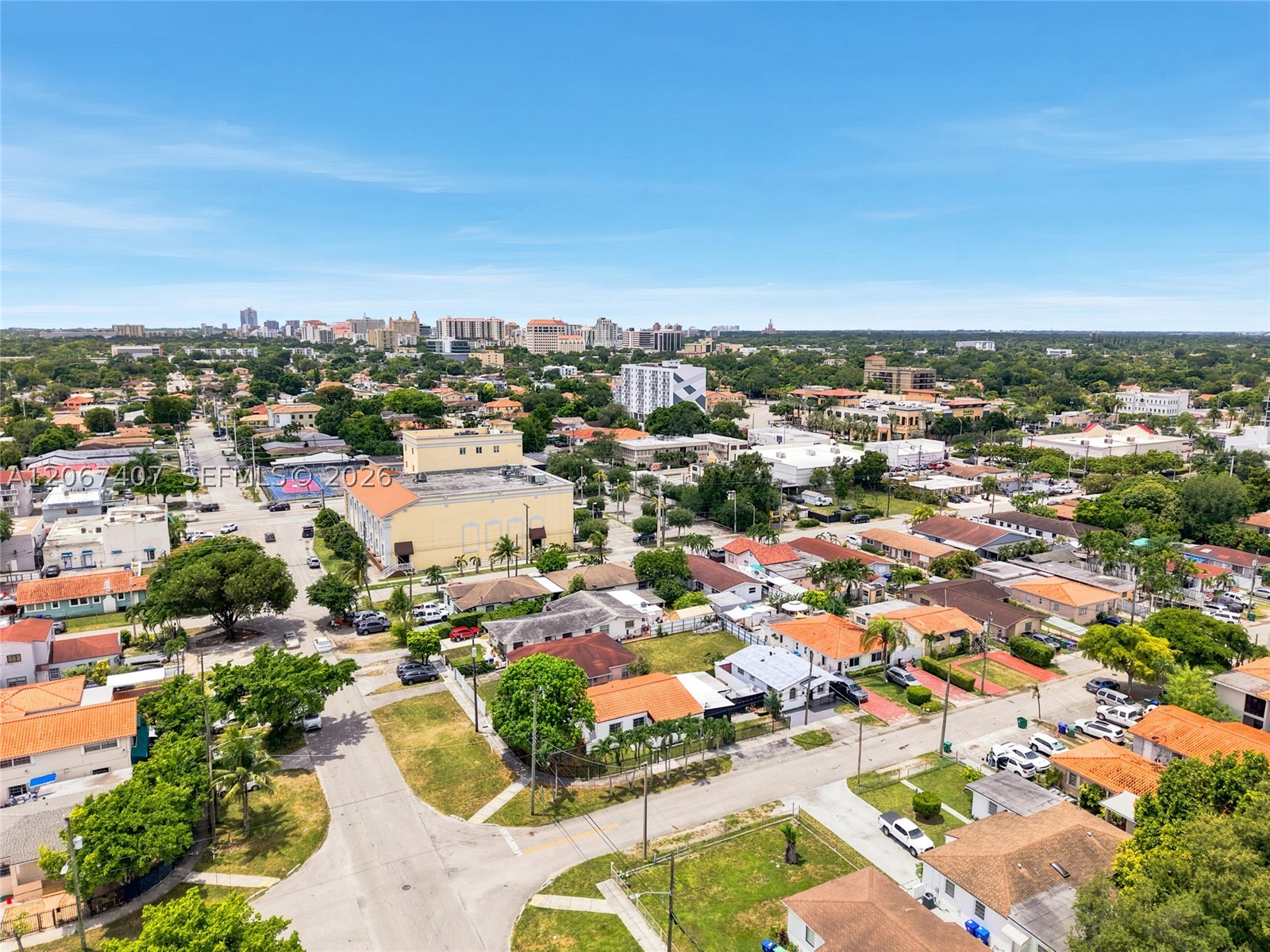 3500 NW 1st St, Miami FL 33125