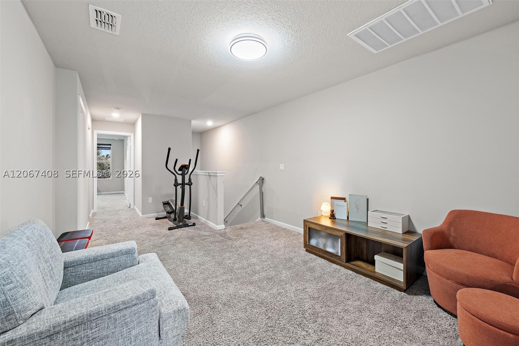 1616 Lindley St, Mangonia Park FL 33407