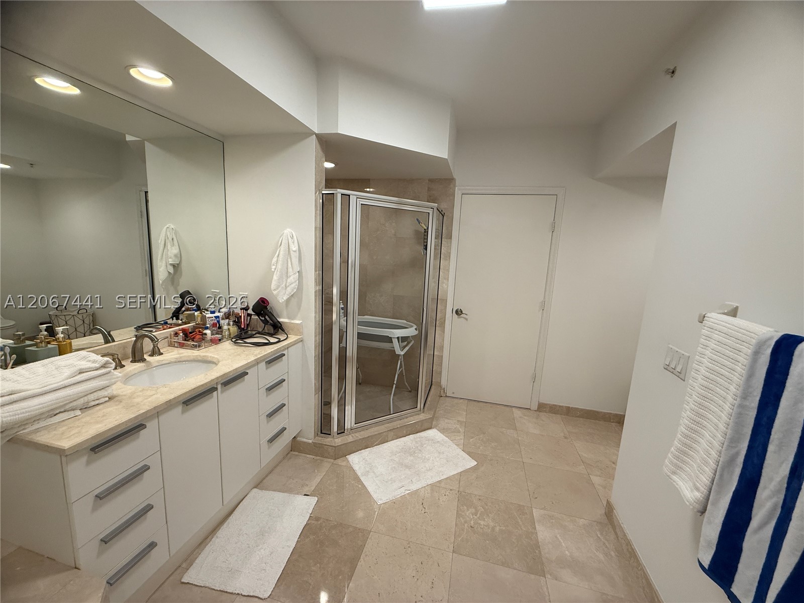 15051 Royal Oaks Ln #1104, North Miami FL 33181