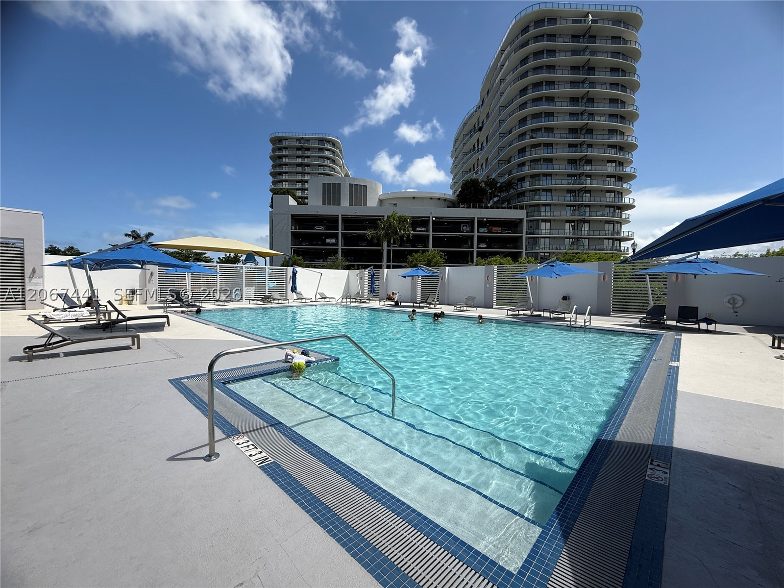 15051 Royal Oaks Ln #1104, North Miami FL 33181