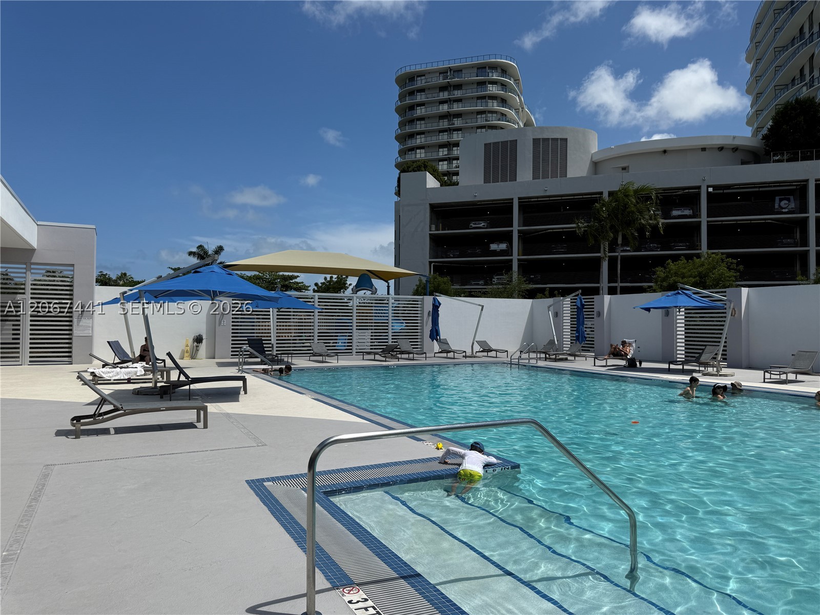 15051 Royal Oaks Ln #1104, North Miami FL 33181