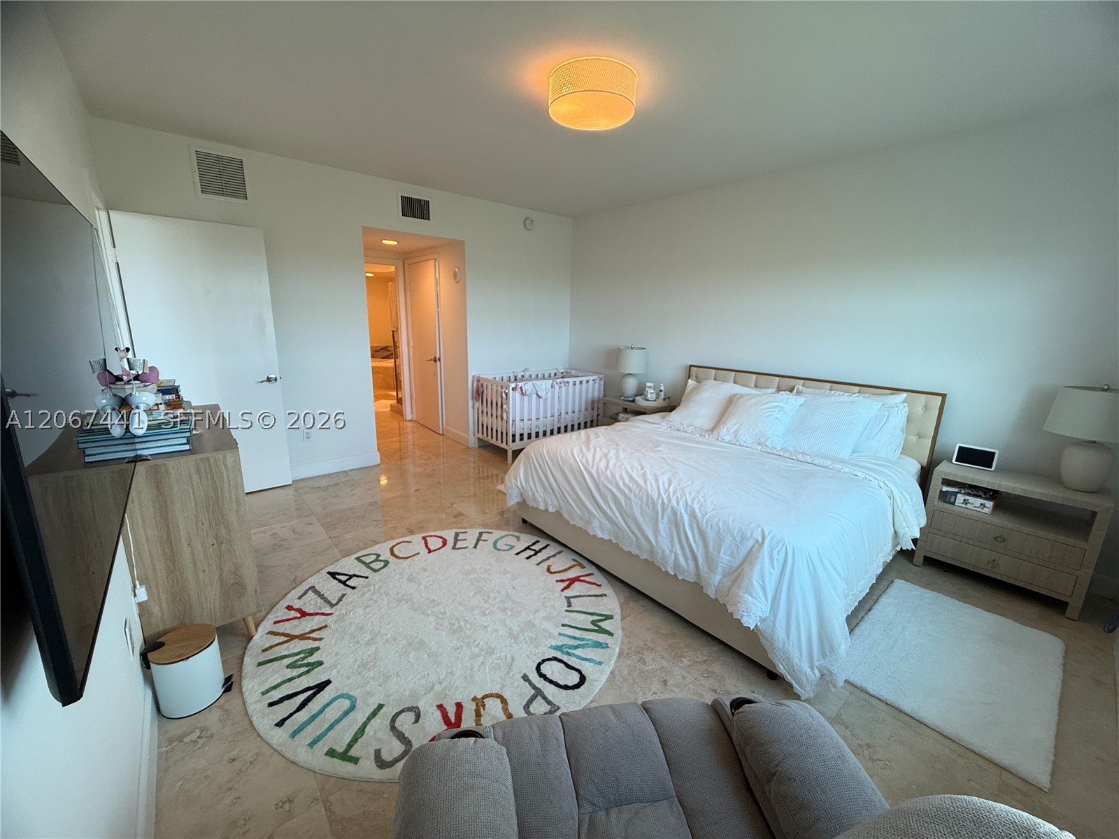 15051 Royal Oaks Ln #1104, North Miami FL 33181