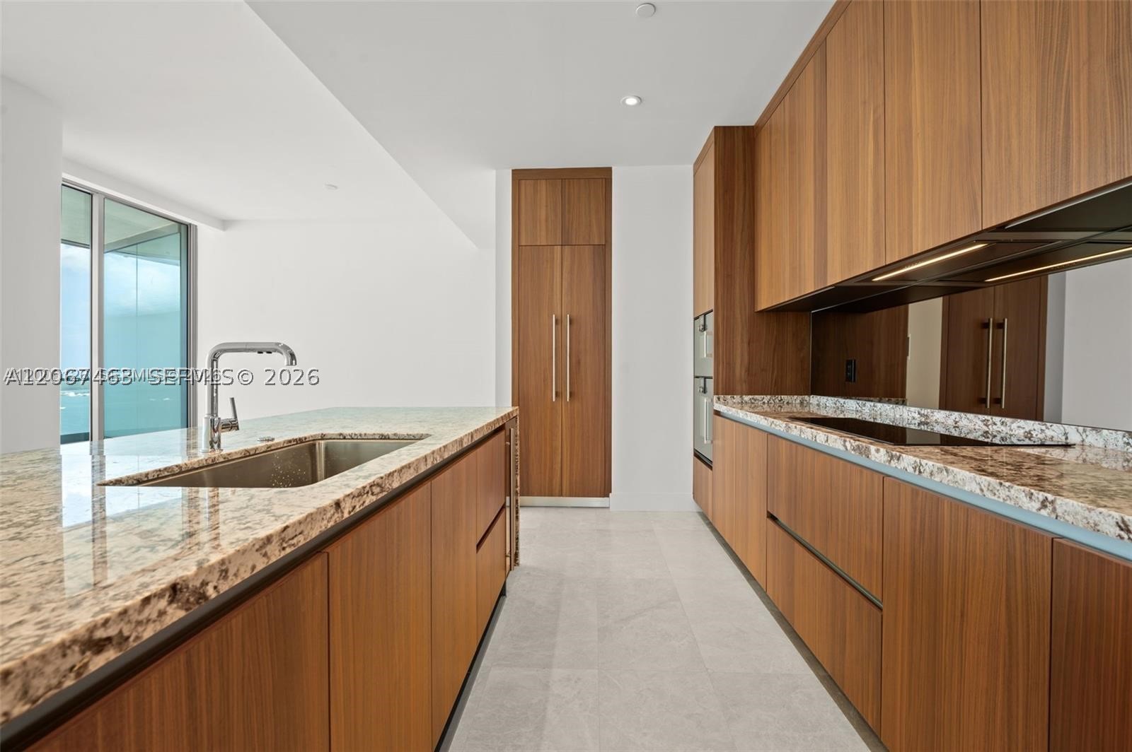 175 SE 25 RD #2604, Miami FL 33129