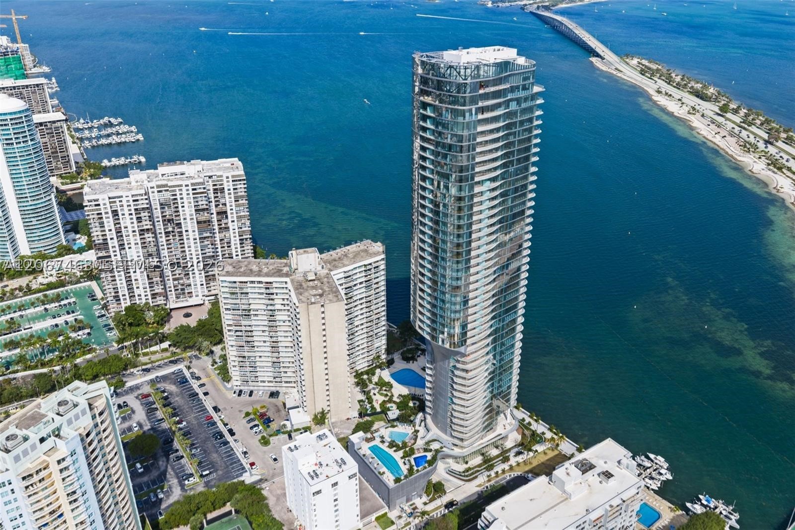 175 SE 25 RD #2604, Miami FL 33129