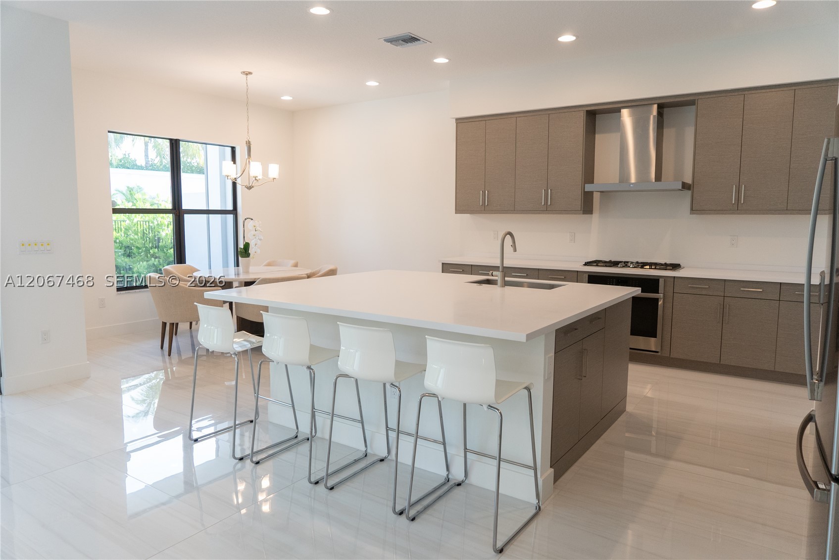 8151 Laurel Falls Dr, Boca Raton FL 33496