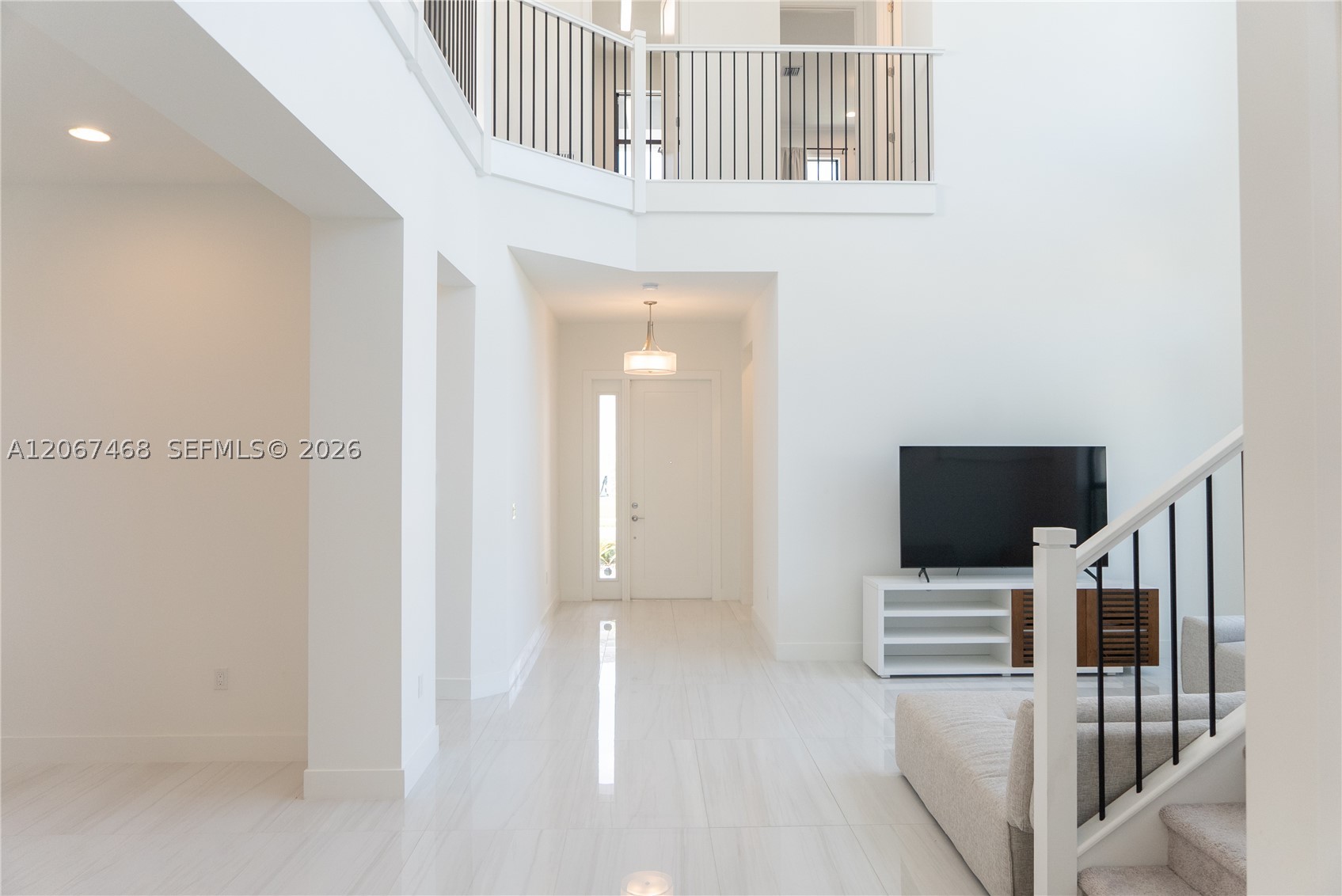 8151 Laurel Falls Dr, Boca Raton FL 33496