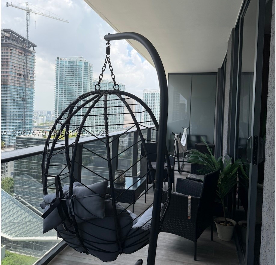 801 S Miami Ave #2410, Miami FL 33130