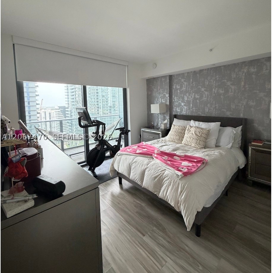 801 S Miami Ave #2410, Miami FL 33130