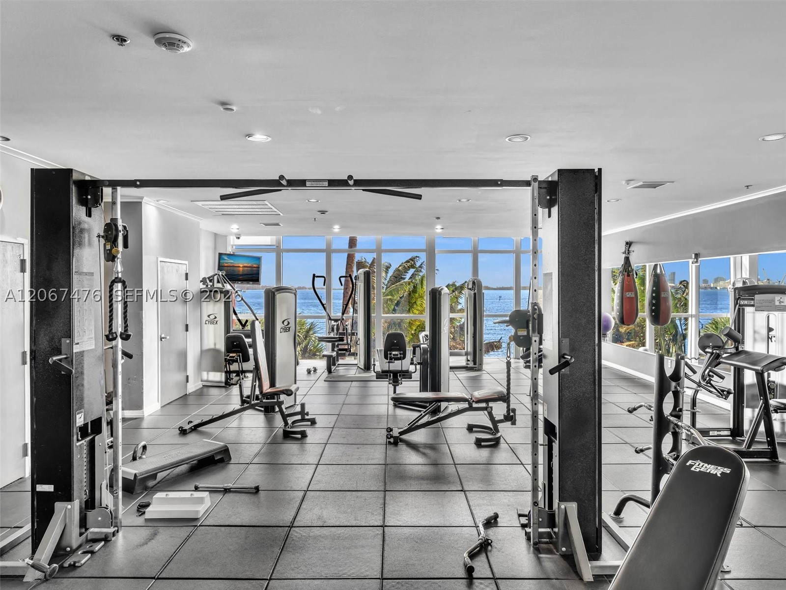 1155 Brickell Bay Dr #3211, Miami FL 33131