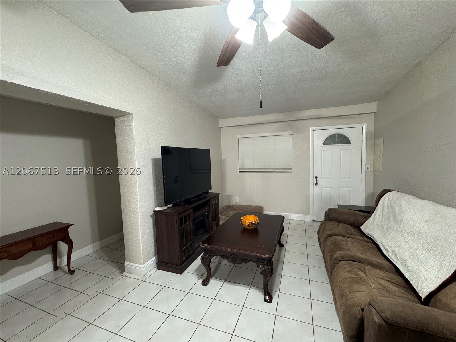 10920 Westwood Lake Dr, Miami FL 33165