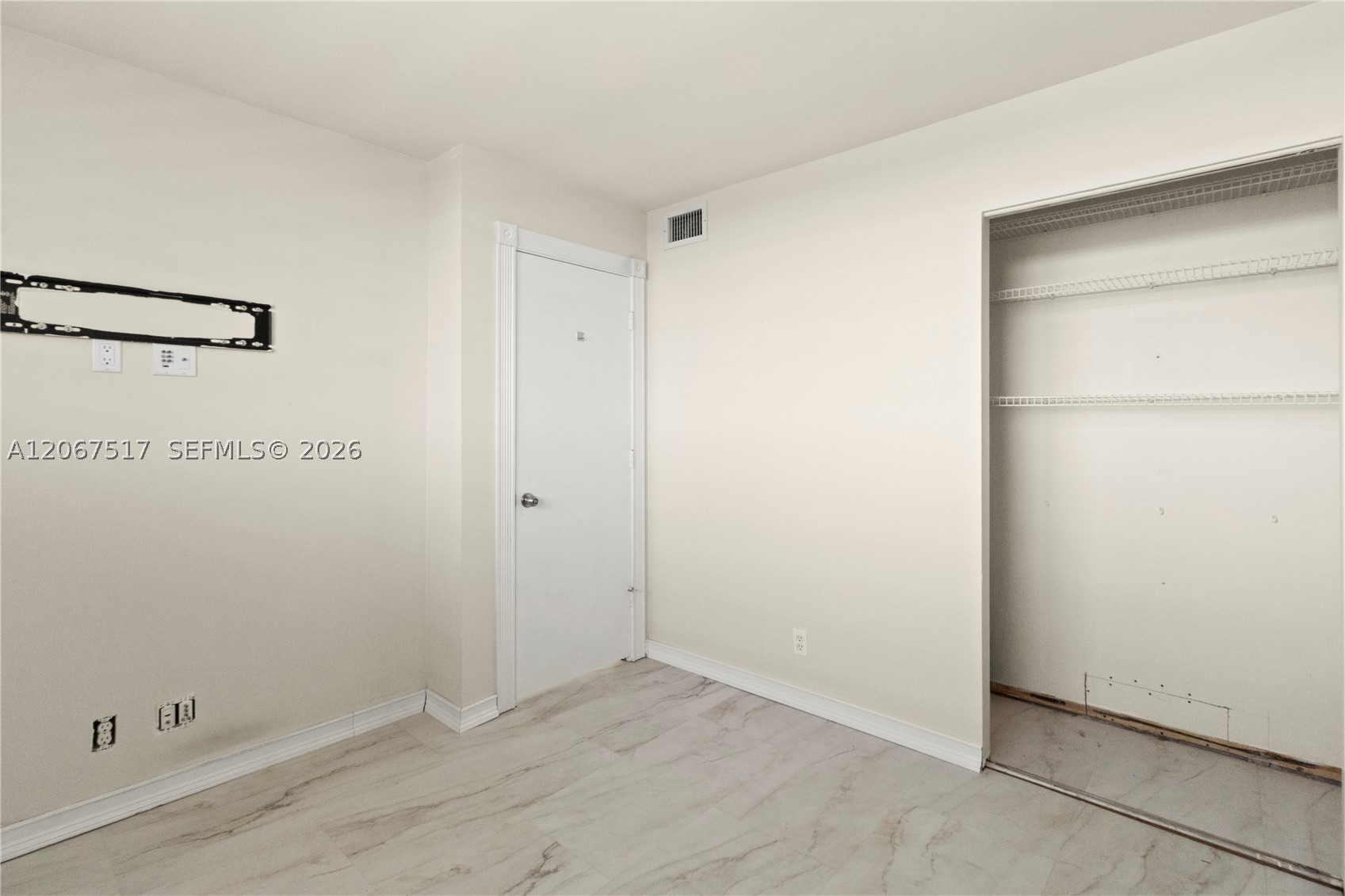 3703 NE 166th St #904-W, North Miami Beach FL 33160