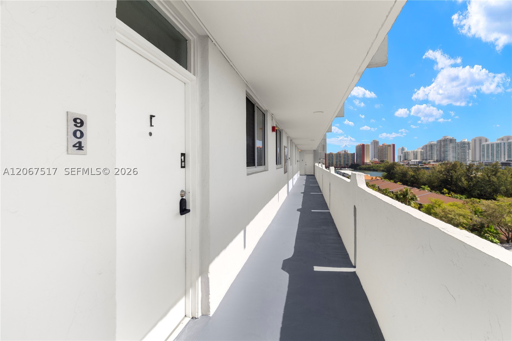 3703 NE 166th St #904-W, North Miami Beach FL 33160