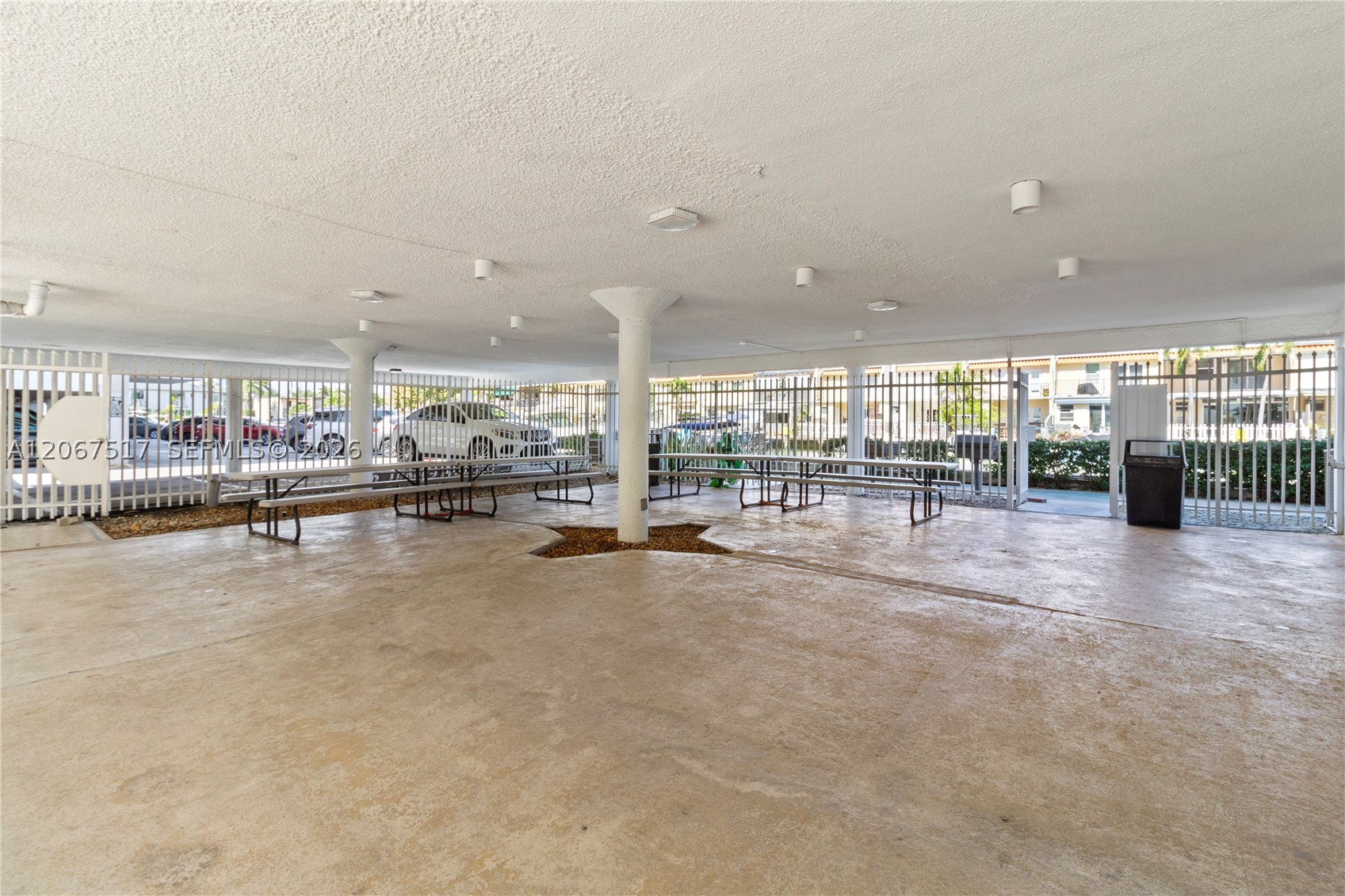 3703 NE 166th St #904-W, North Miami Beach FL 33160
