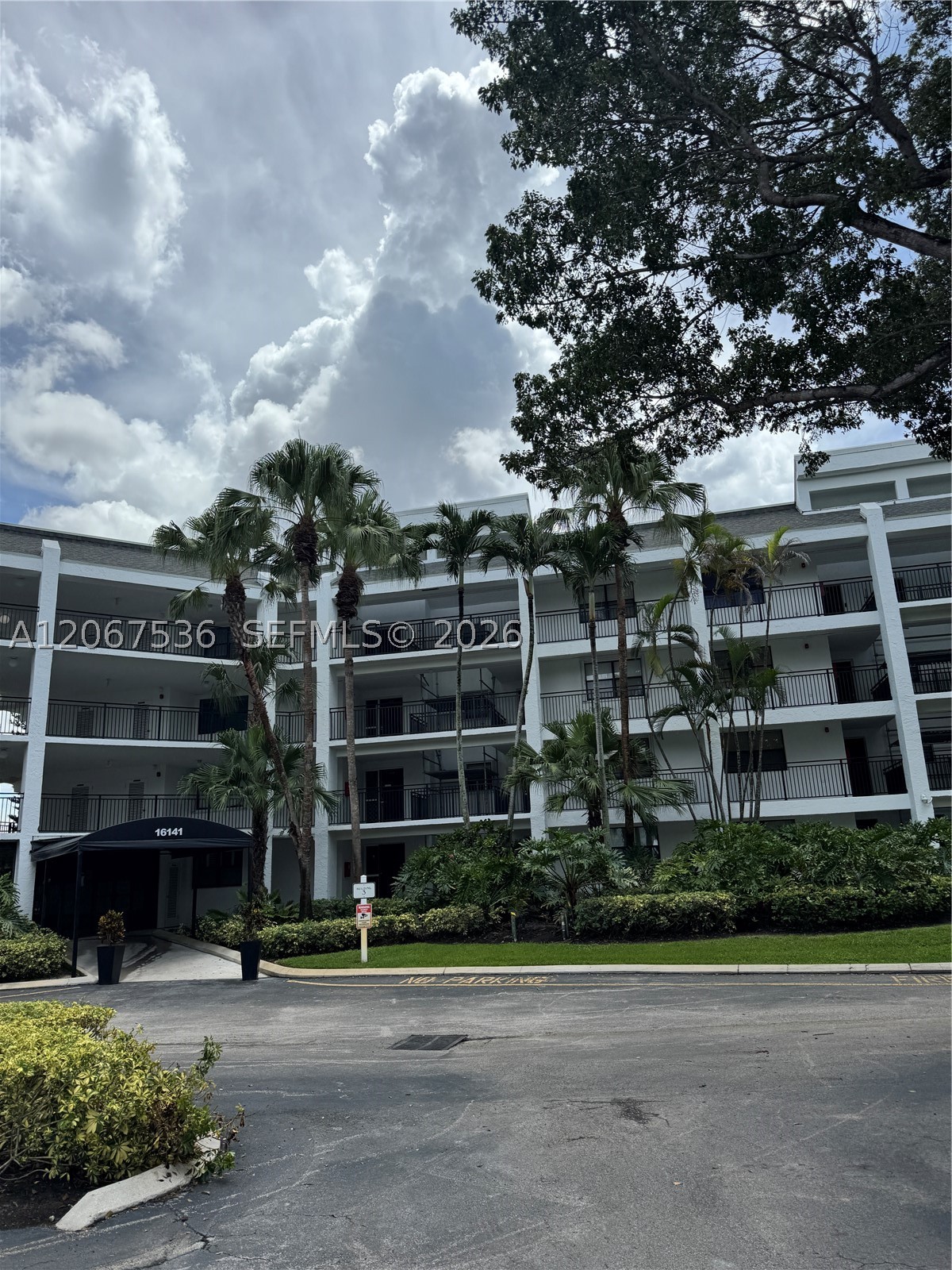 16141 Blatt Blvd #408, Weston FL 33326