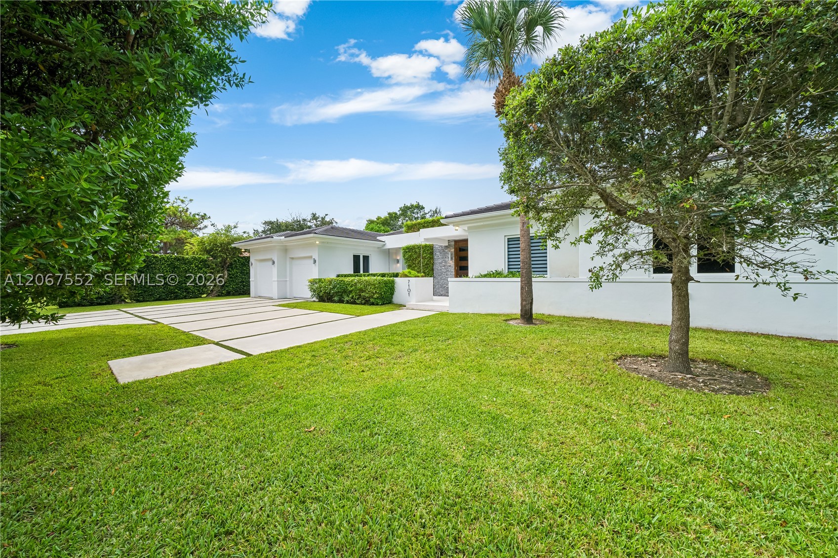 7101 SW 60th St, Miami FL 33143