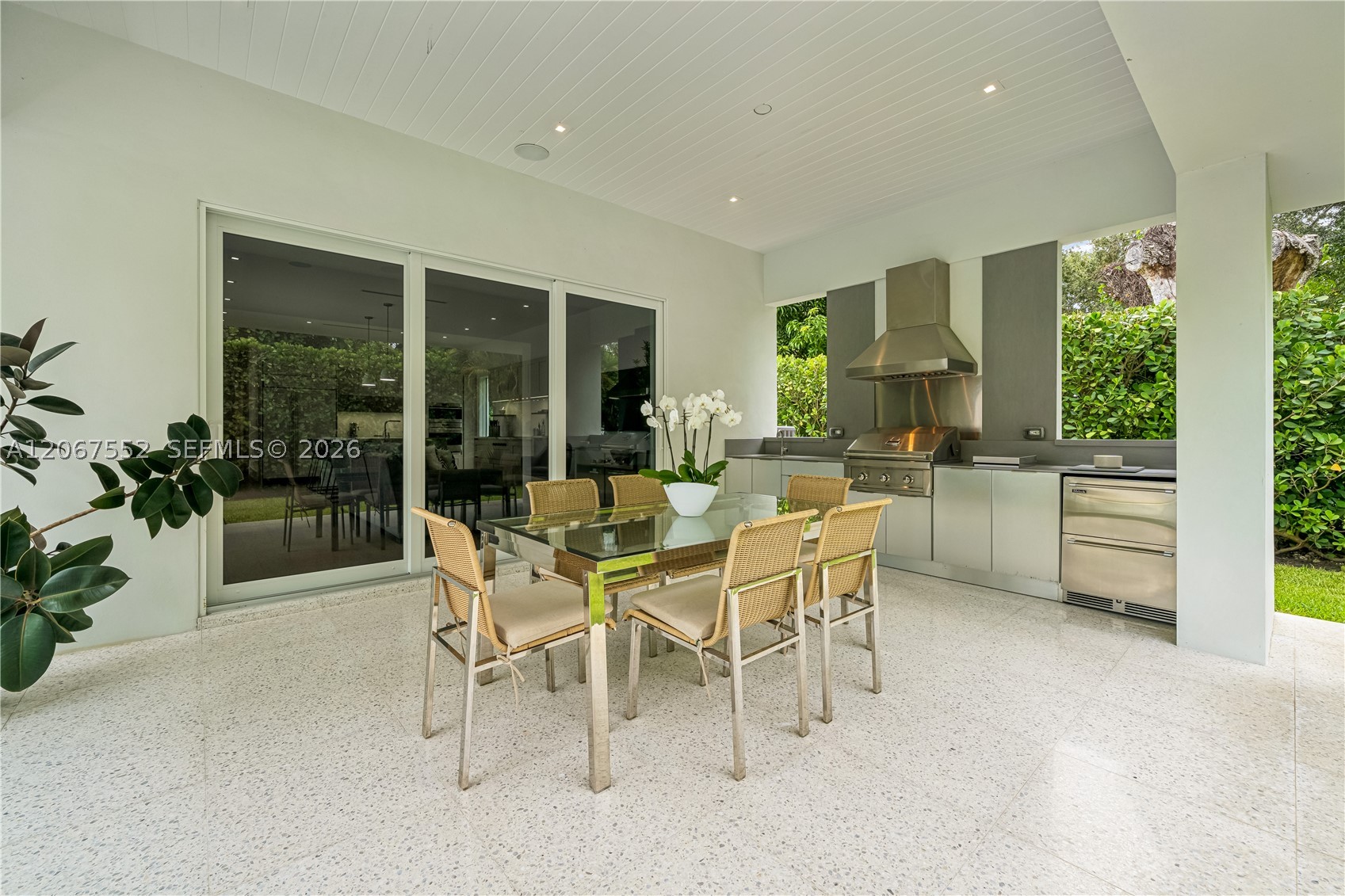 7101 SW 60th St, Miami FL 33143