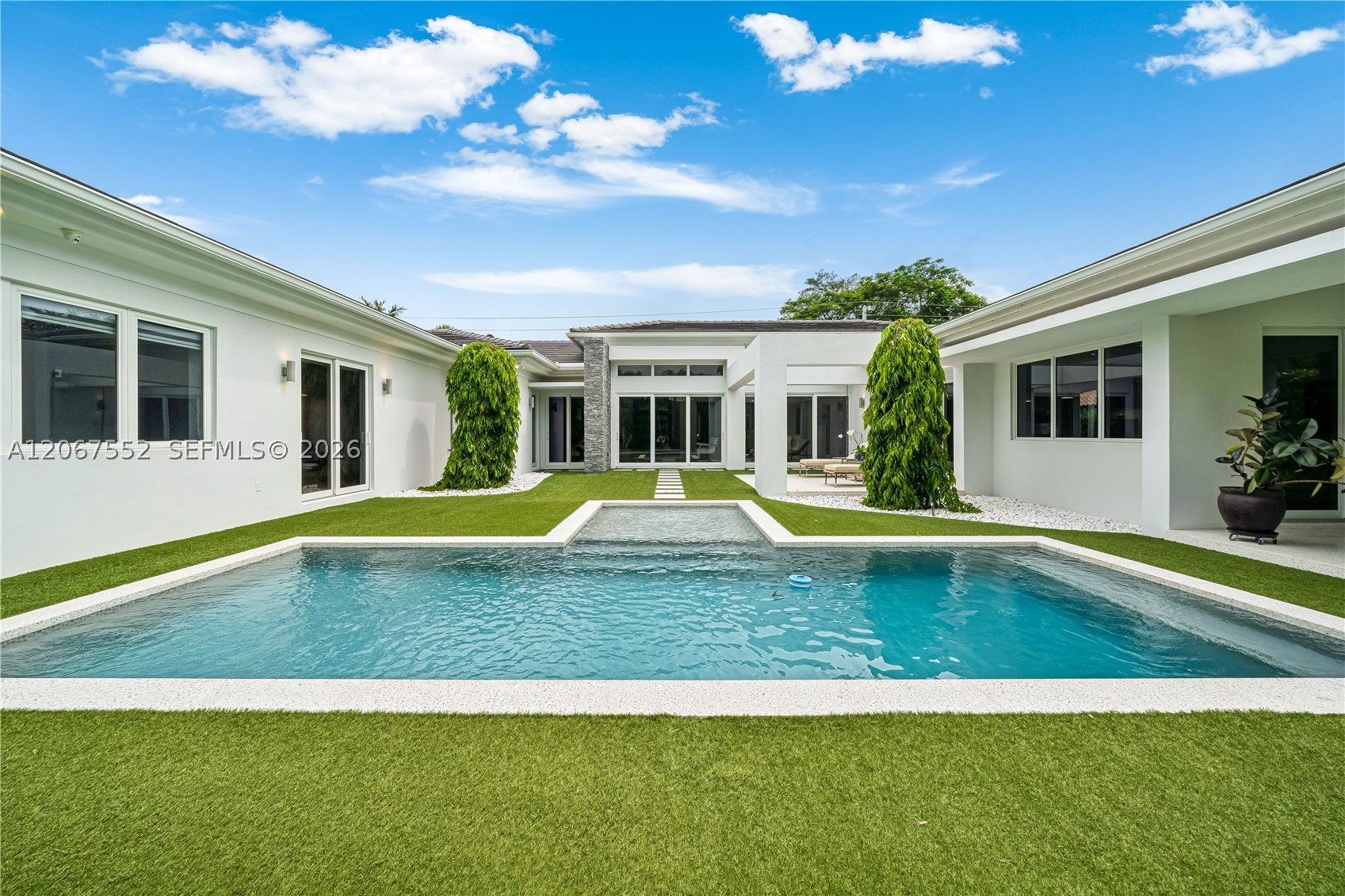 7101 SW 60th St, Miami FL 33143