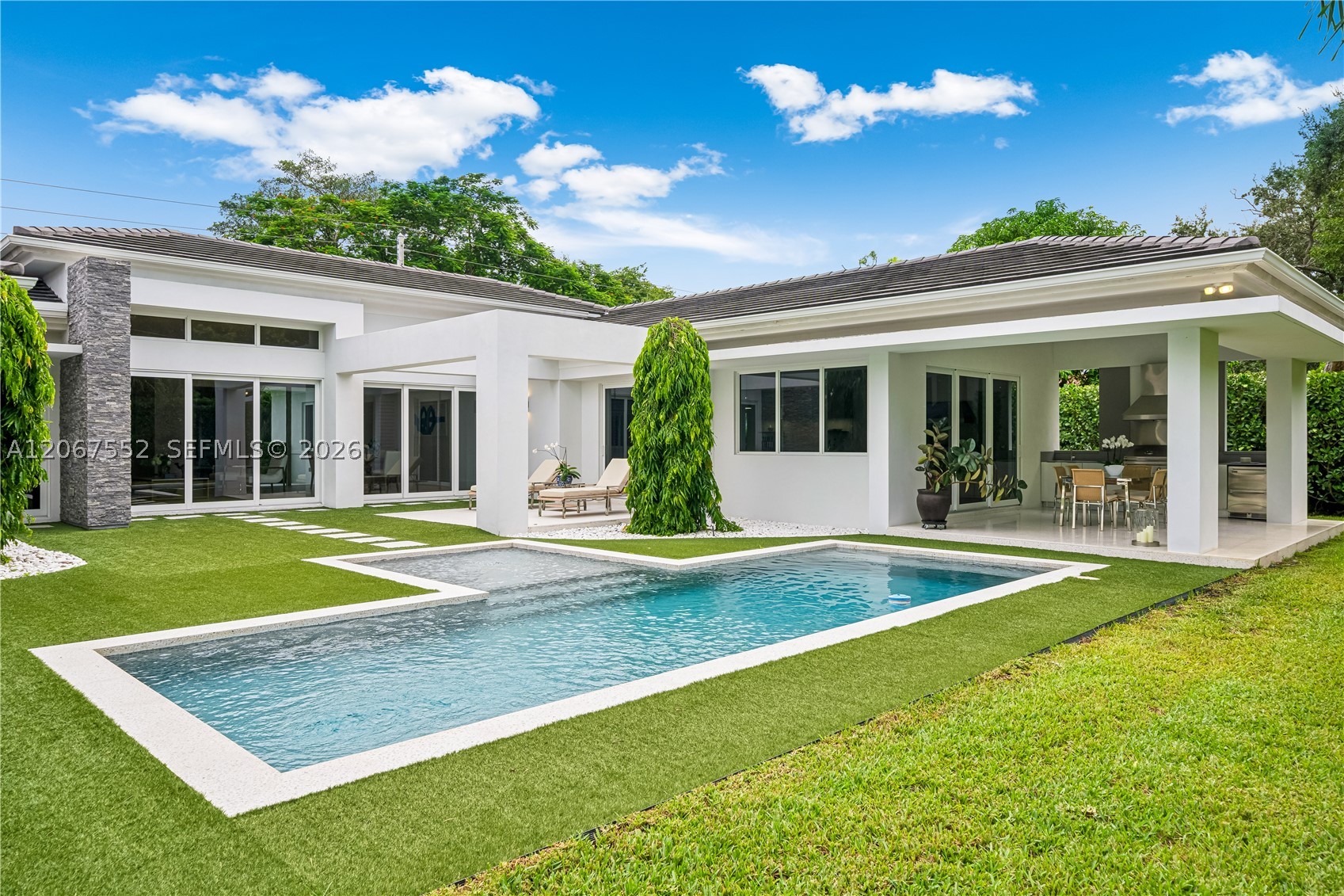 7101 SW 60th St, Miami FL 33143
