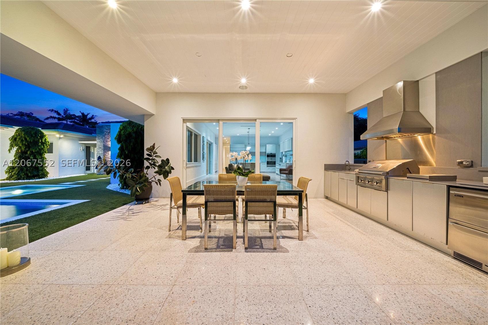 7101 SW 60th St, Miami FL 33143