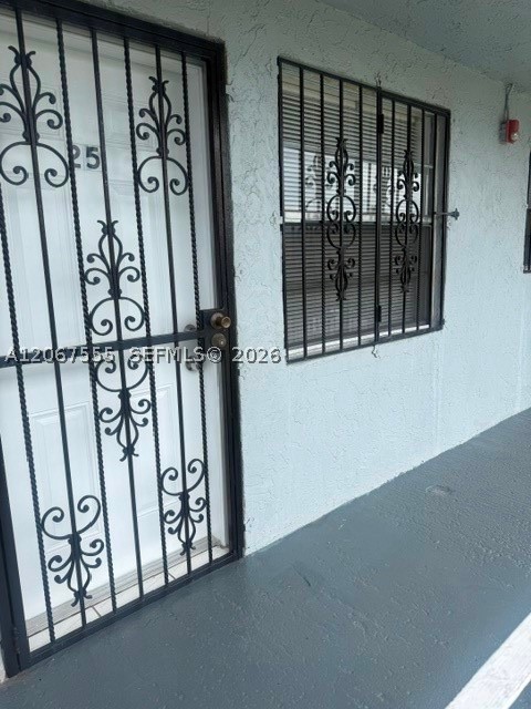 4050 NW 135  th  st #25, Opa Locka FL 33054