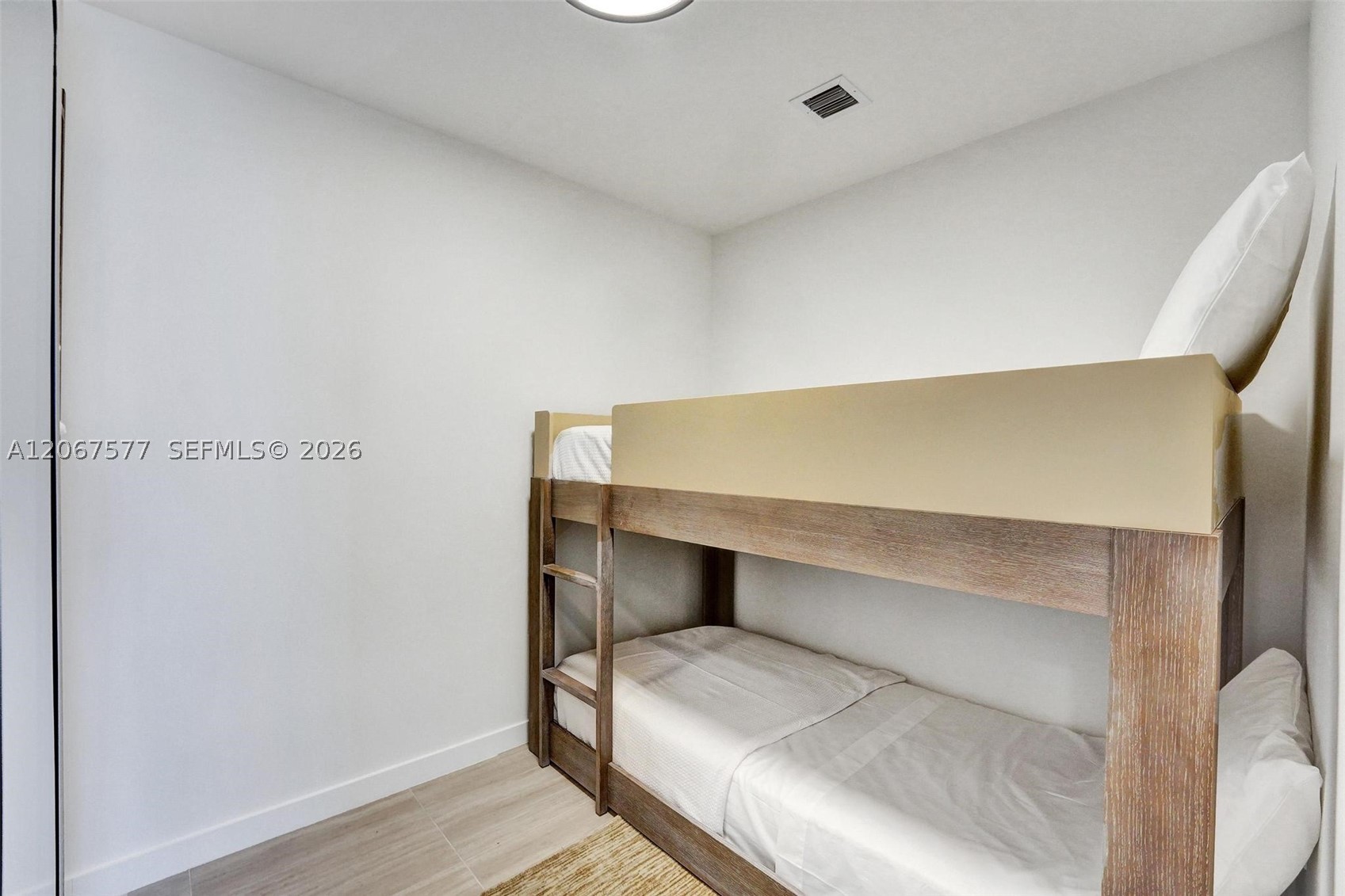 580 72 ST #1001, Miami Beach FL 33141