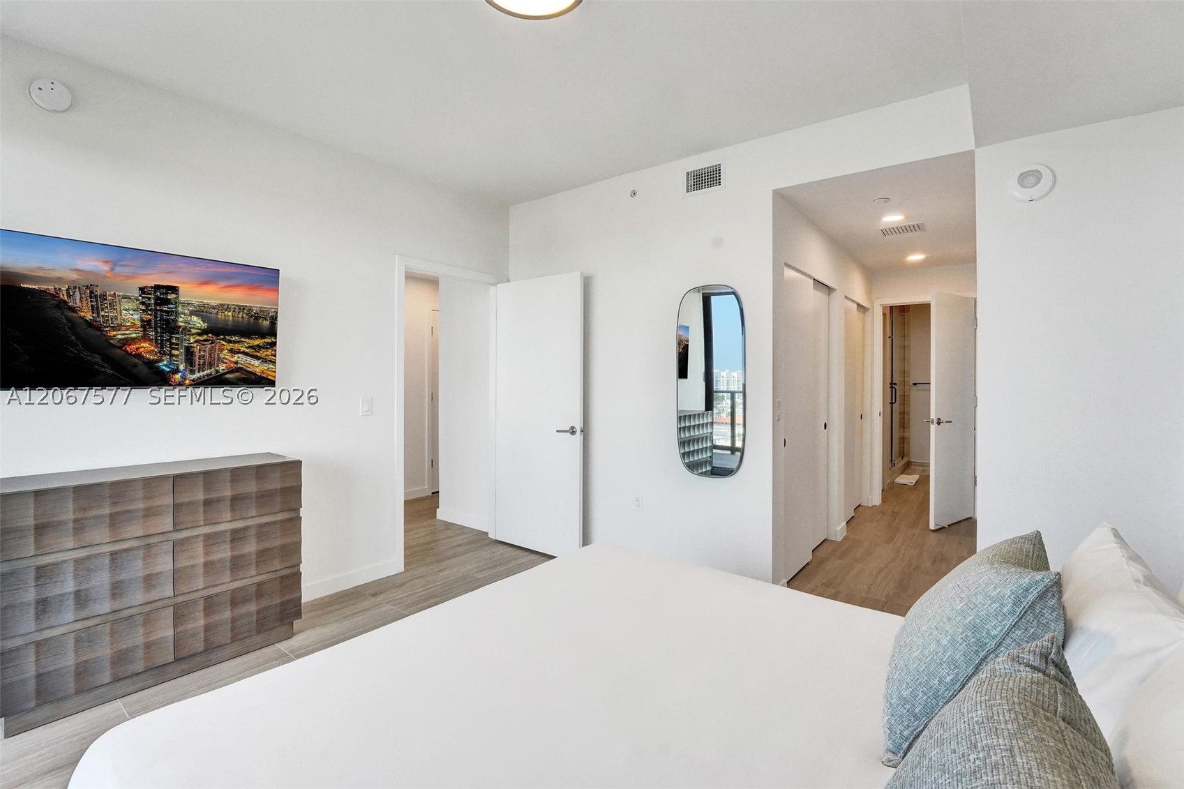 580 72 ST #1001, Miami Beach FL 33141