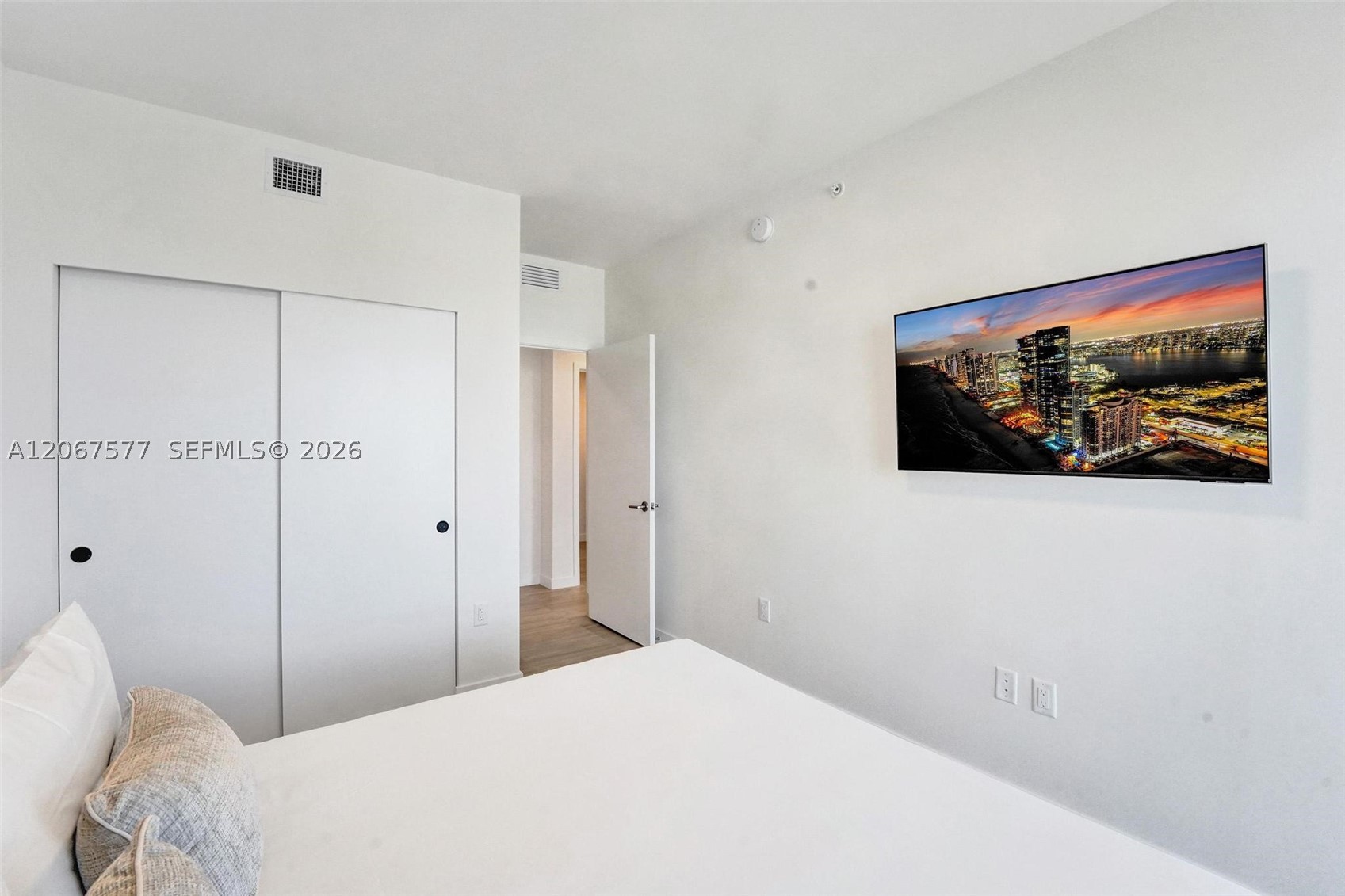 580 72 ST #1001, Miami Beach FL 33141
