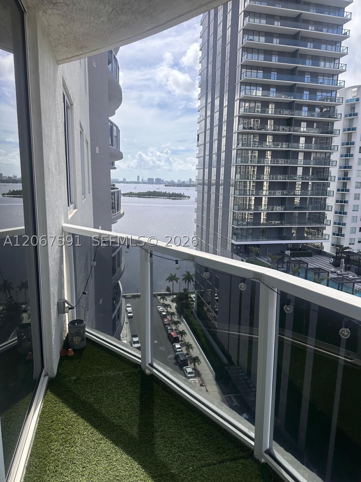 601 NE 23rd St #1605, Miami FL 33137