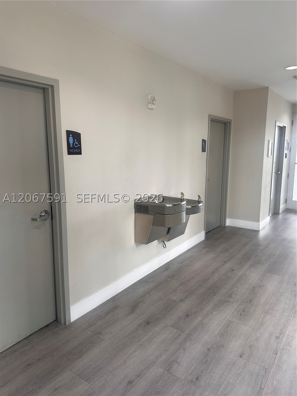601 NE 23rd St #1605, Miami FL 33137