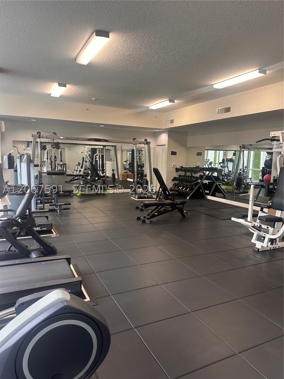 601 NE 23rd St #1605, Miami FL 33137