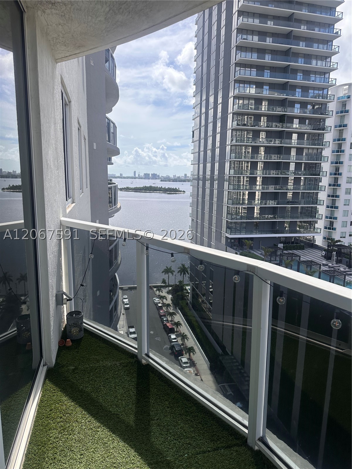 601 NE 23rd St #1605, Miami FL 33137