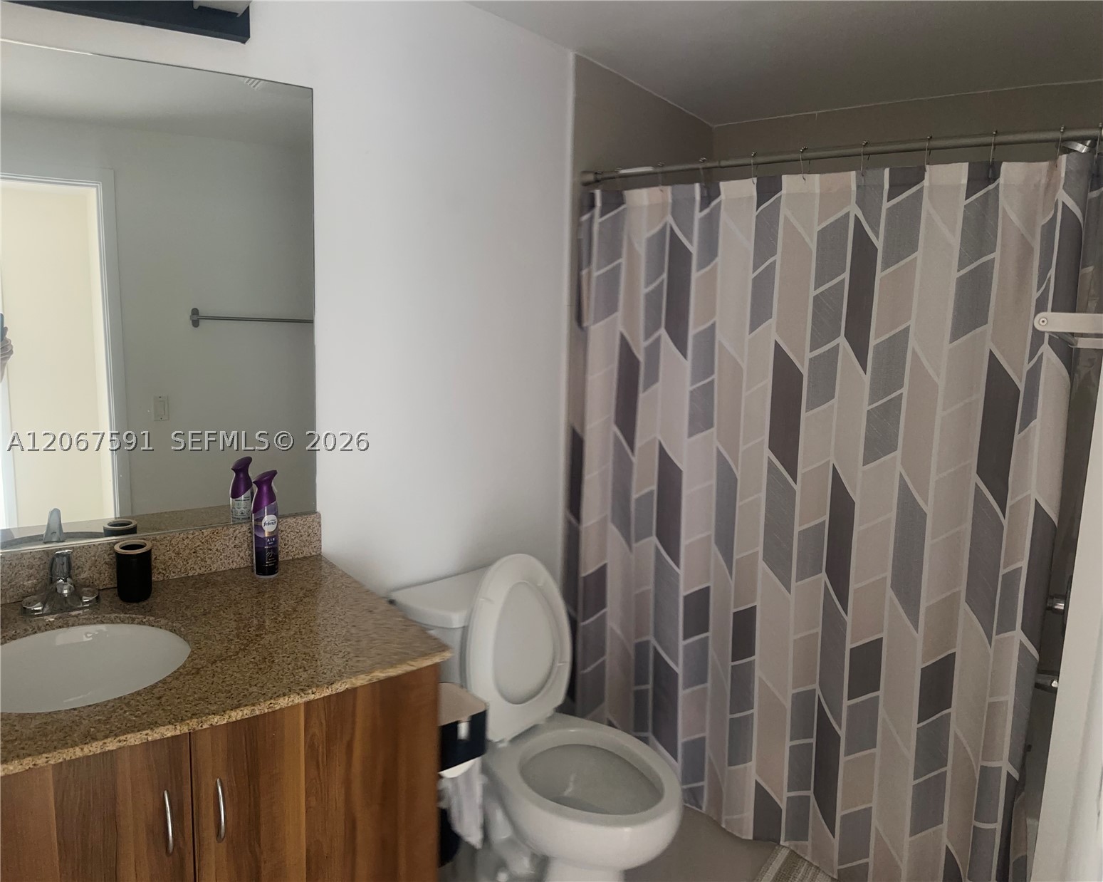 601 NE 23rd St #1605, Miami FL 33137