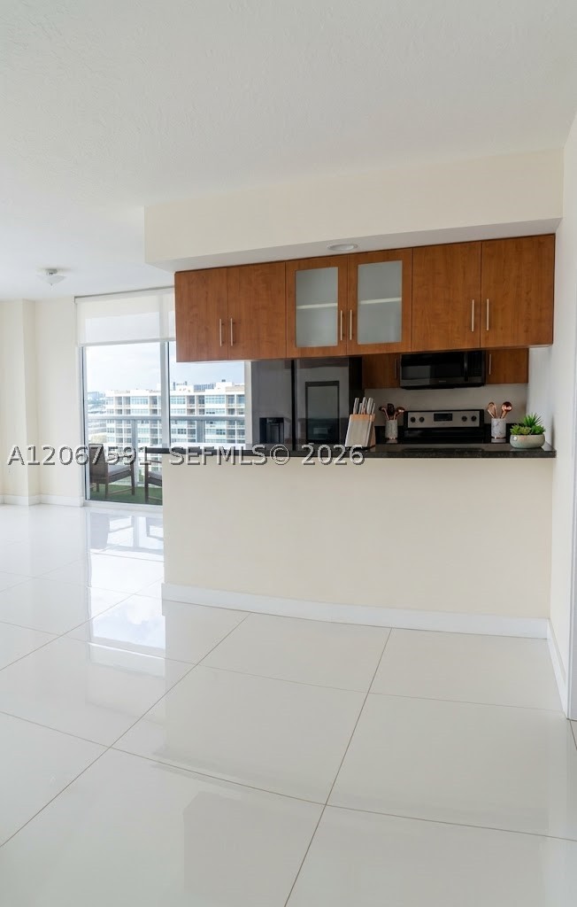 601 NE 23rd St #1605, Miami FL 33137